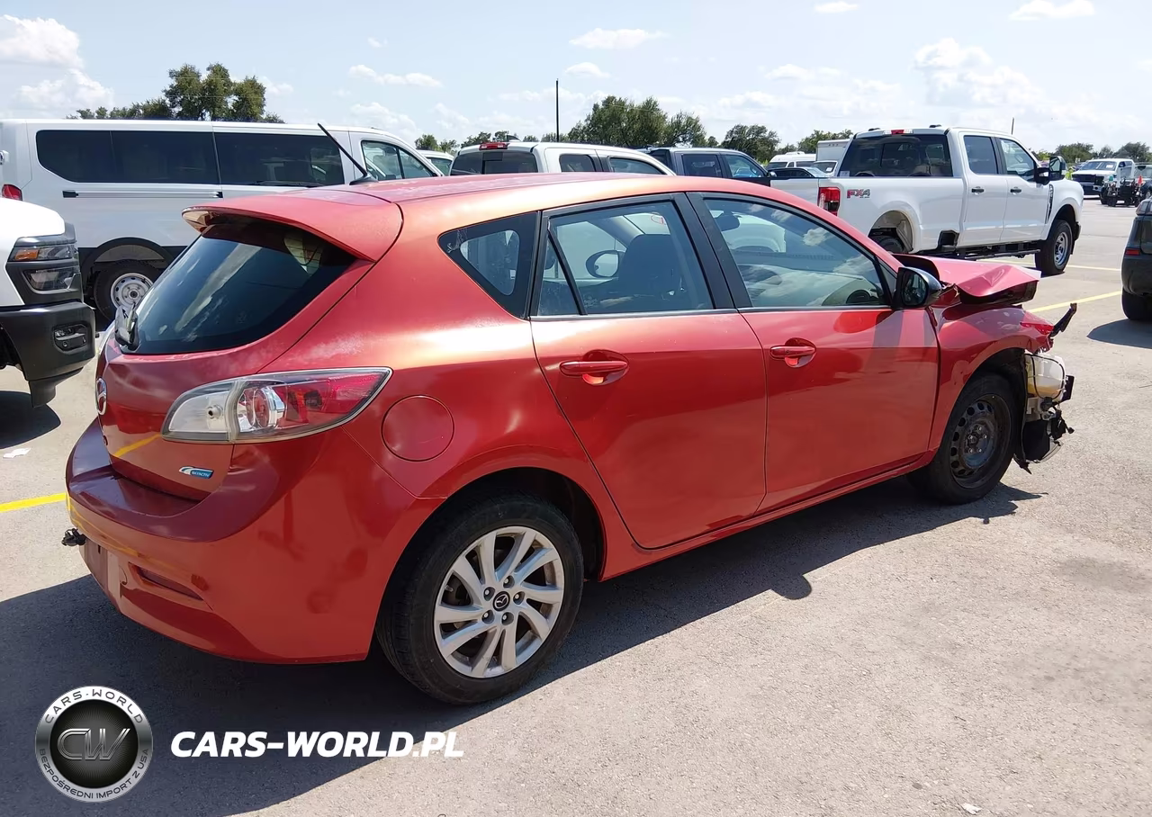 2013 Mazda Mazda3 I Touring VIN:JM1BL1L79D1747501 - 4