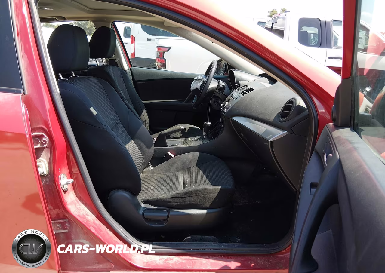2013 Mazda Mazda3 I Touring VIN:JM1BL1L79D1747501 - 5