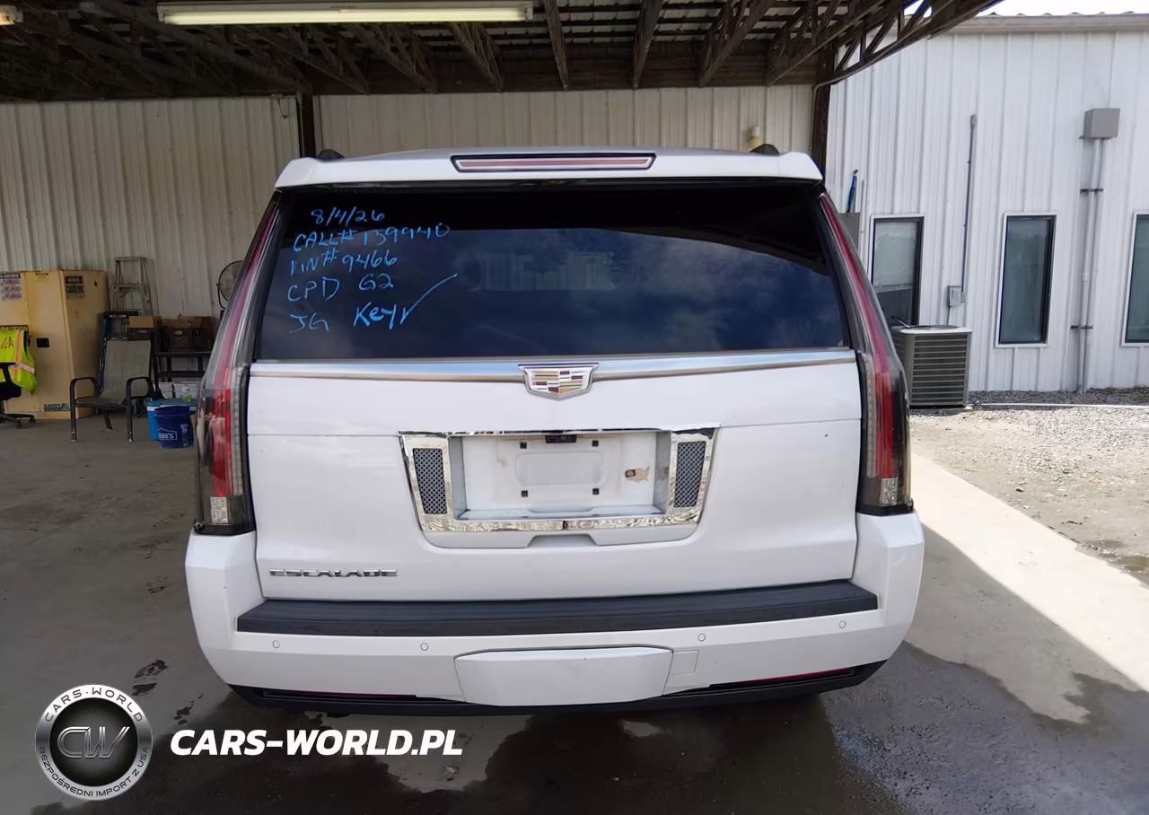 2017 Cadillac Escalade Luxury VIN:1GYS3BKJ9HR349466 - 16