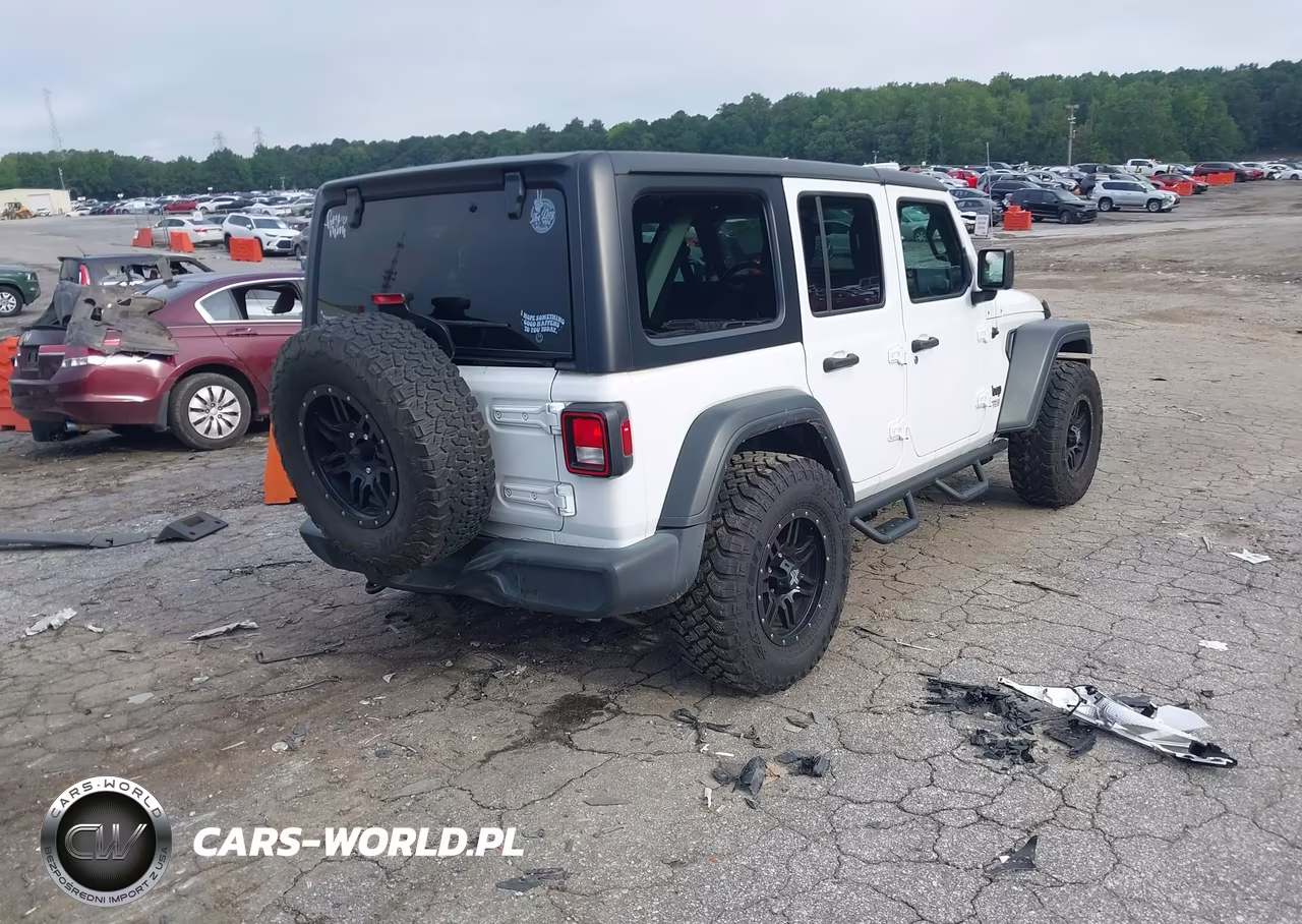 2021 Jeep Wrangler Unlimited Sport S 4X4 VIN:1C4HJXDN9MW786477 - 4