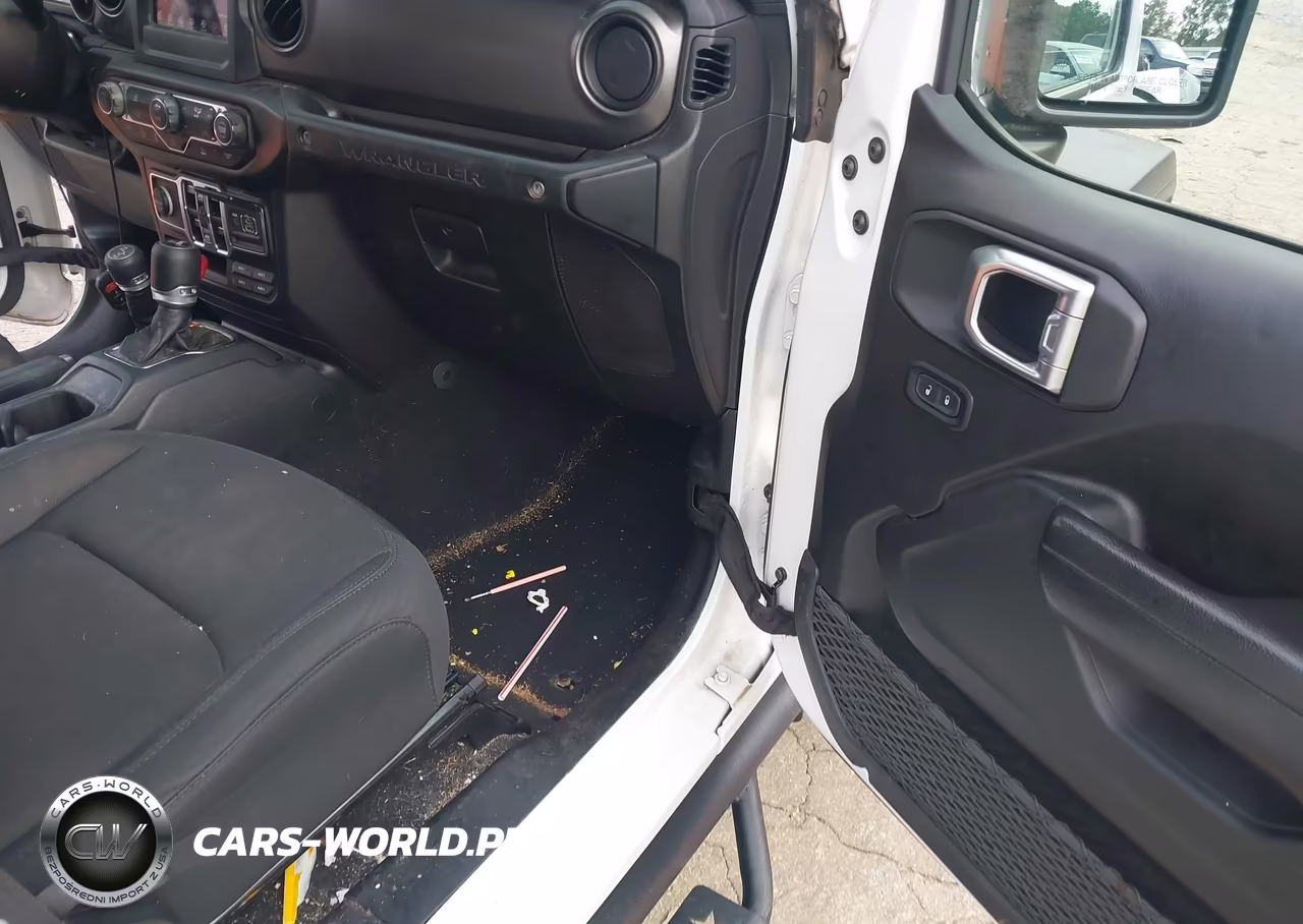 2021 Jeep Wrangler Unlimited Sport S 4X4 VIN:1C4HJXDN9MW786477 - 5