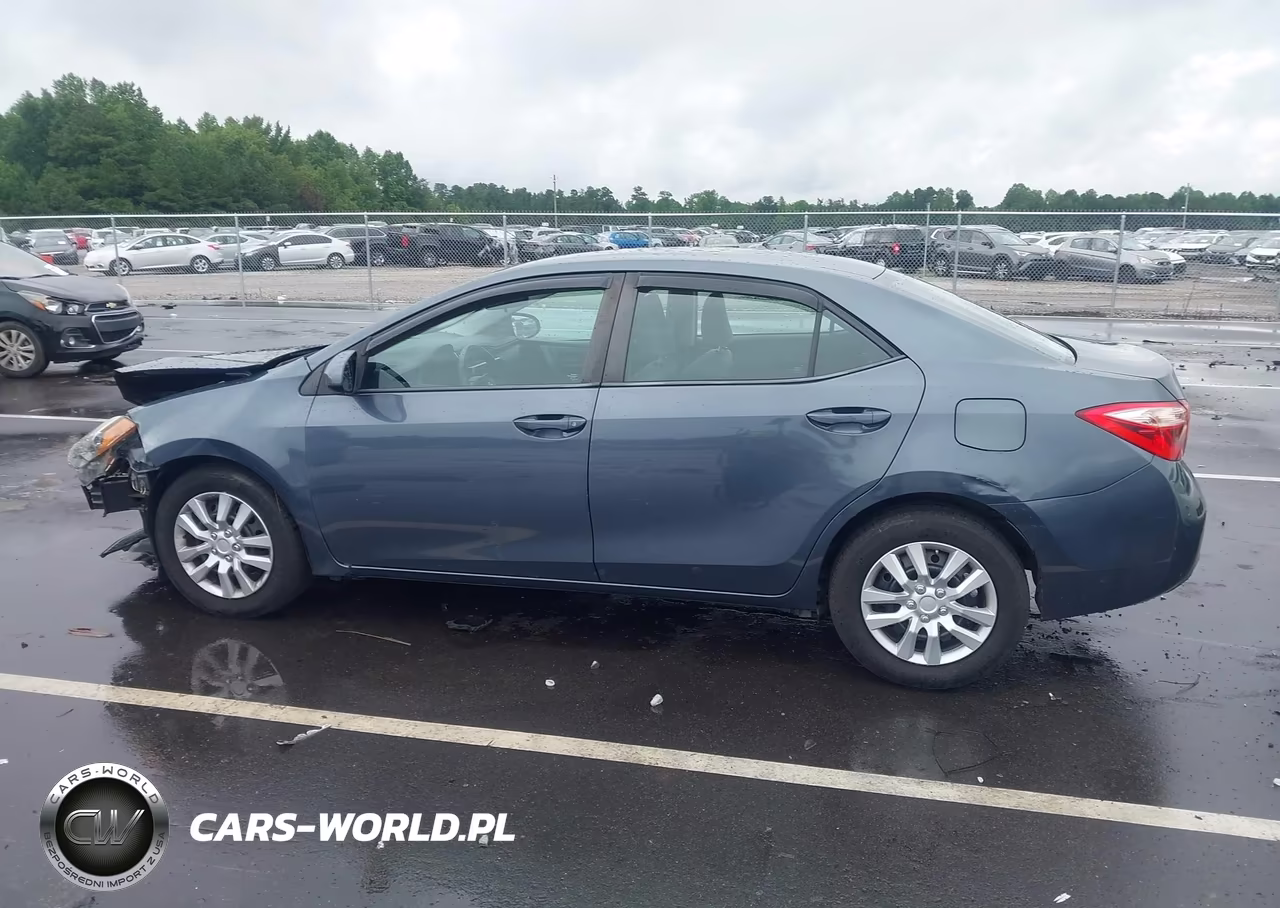 2017 Toyota Corolla L VIN:5YFBURHE8HP668521 - 15