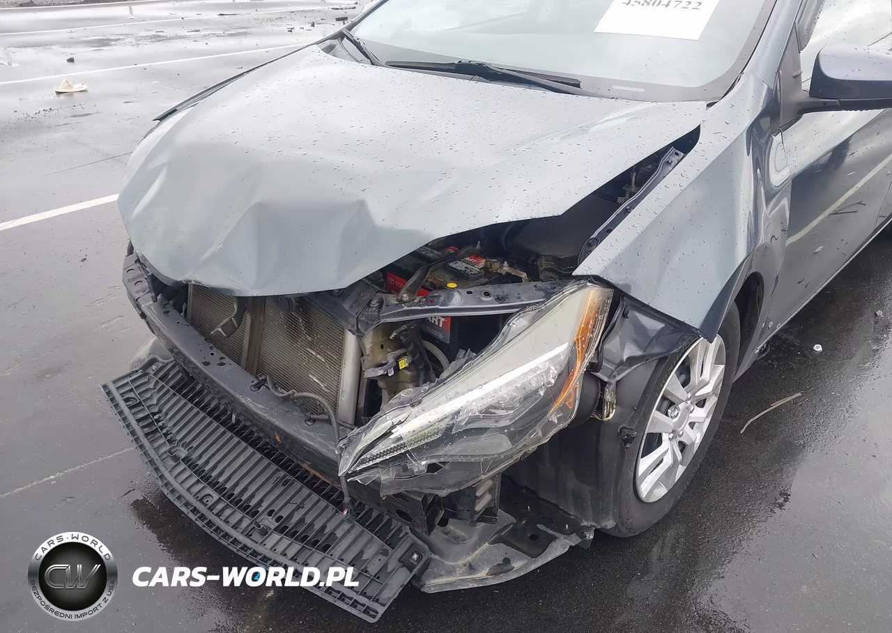 2017 Toyota Corolla L VIN:5YFBURHE8HP668521 - 6