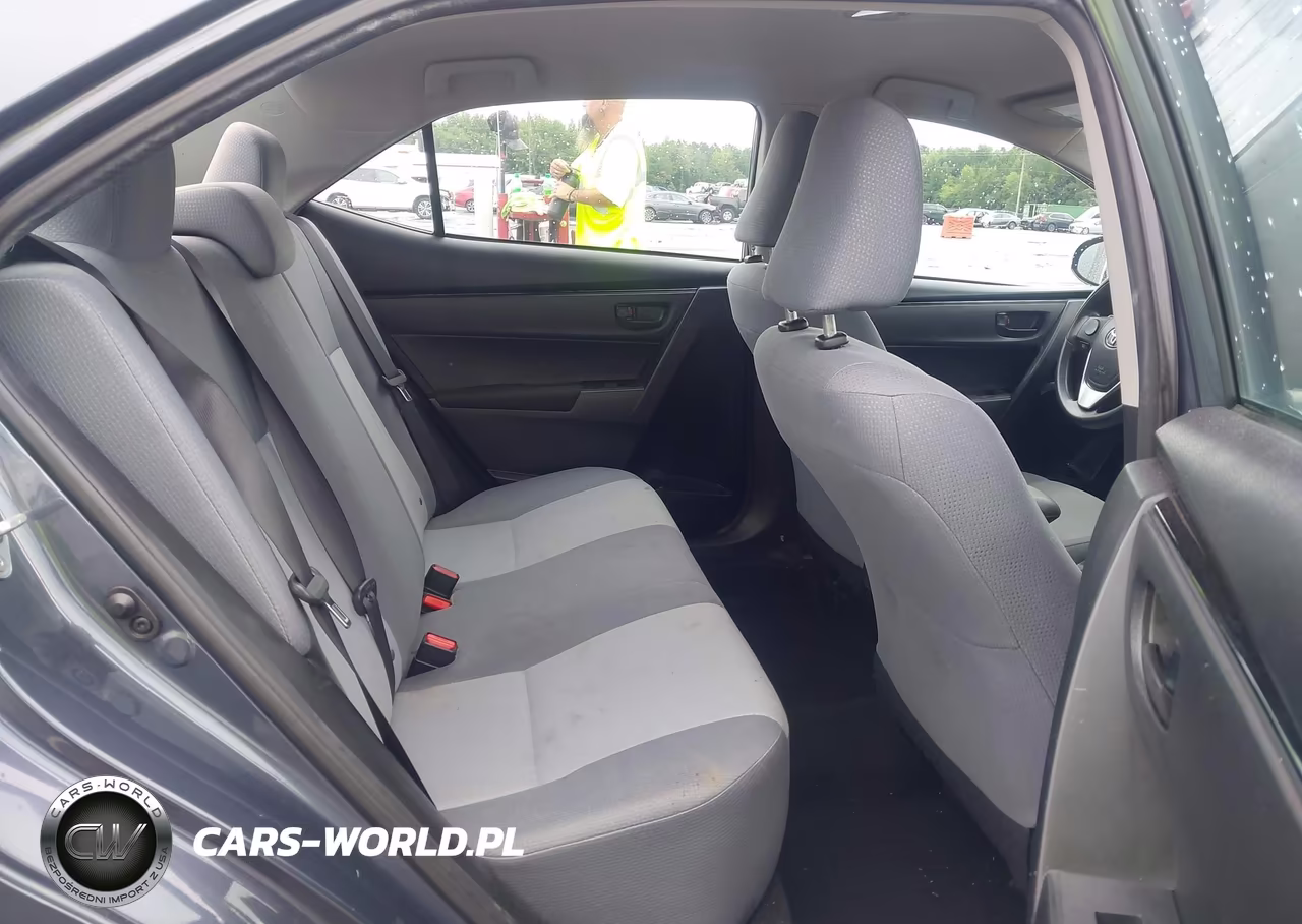 2017 Toyota Corolla L VIN:5YFBURHE8HP668521 - 8
