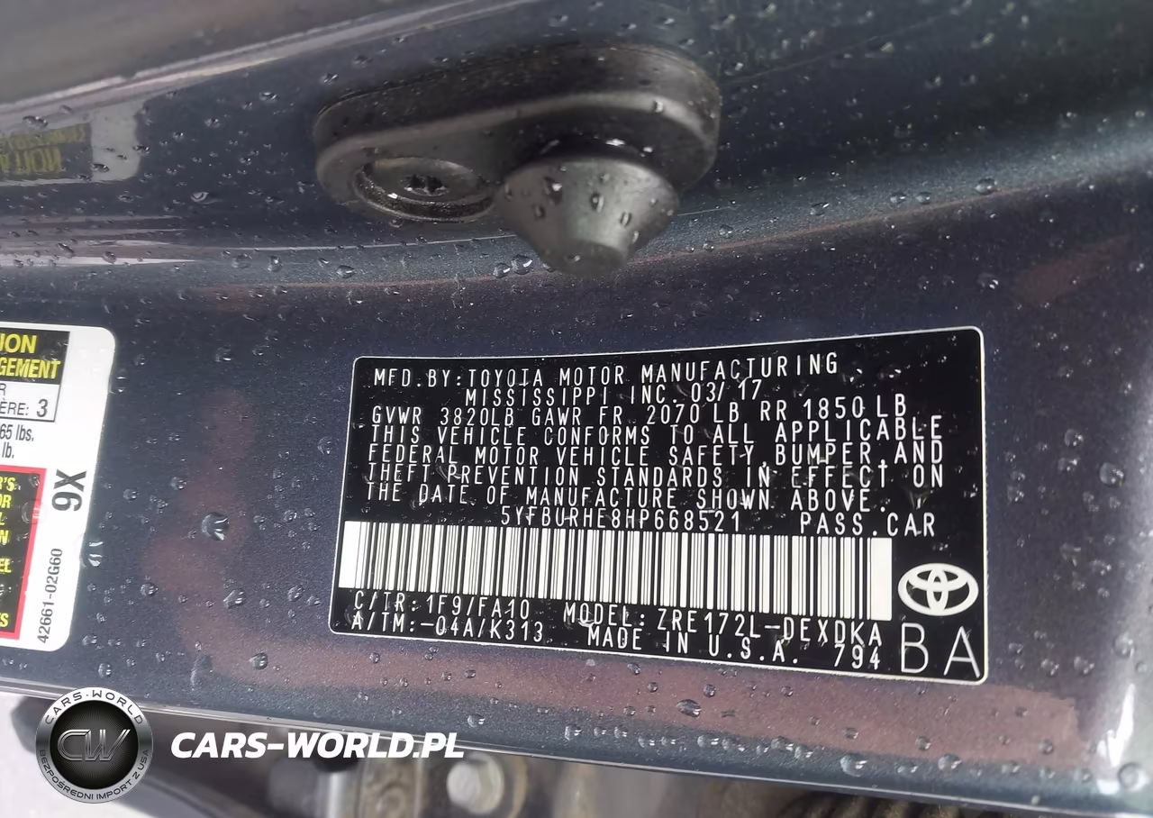 2017 Toyota Corolla L VIN:5YFBURHE8HP668521 - 9