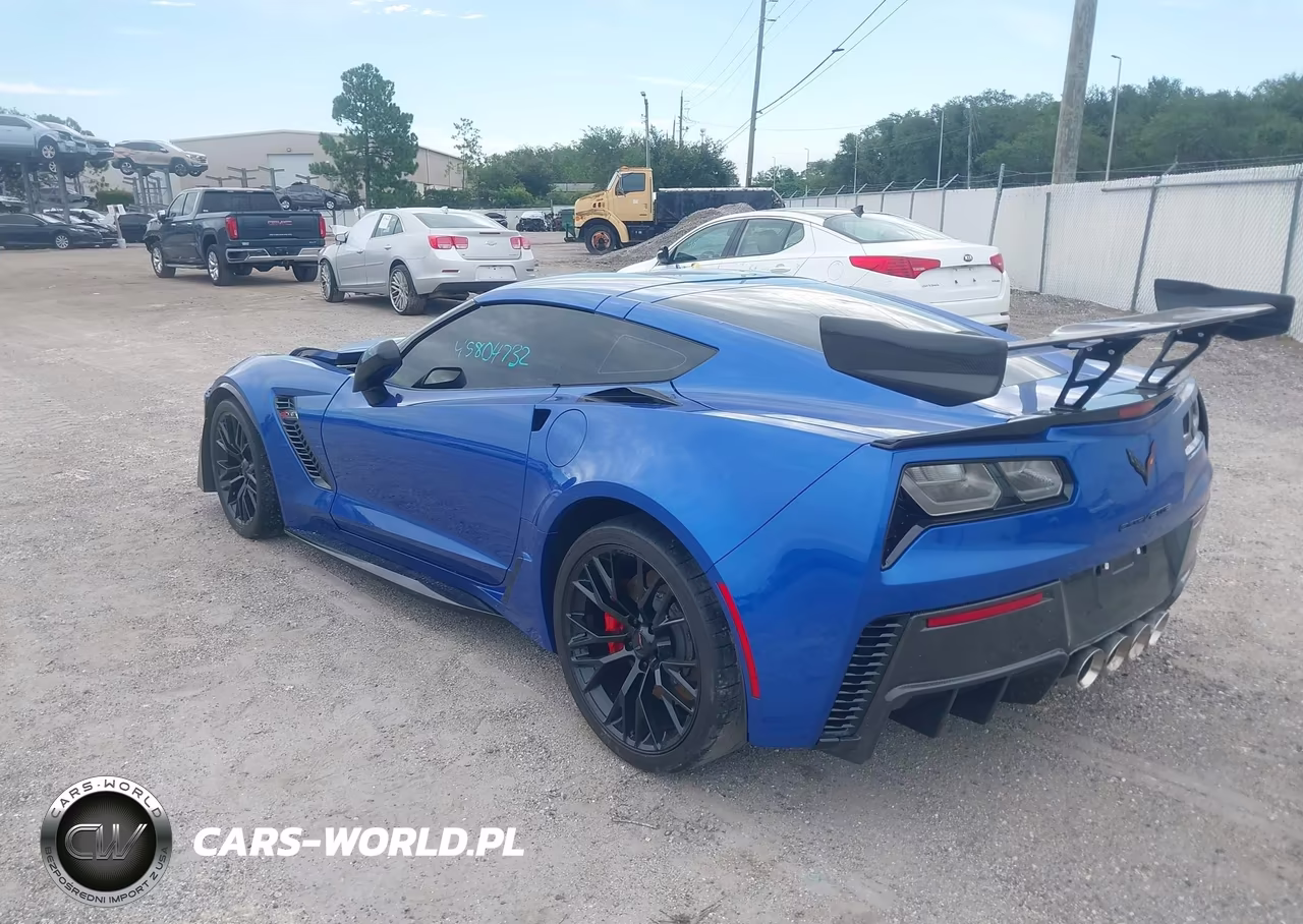 2019 Chevrolet Corvette Z06 VIN:1G1YS2D62K5603604 - 3
