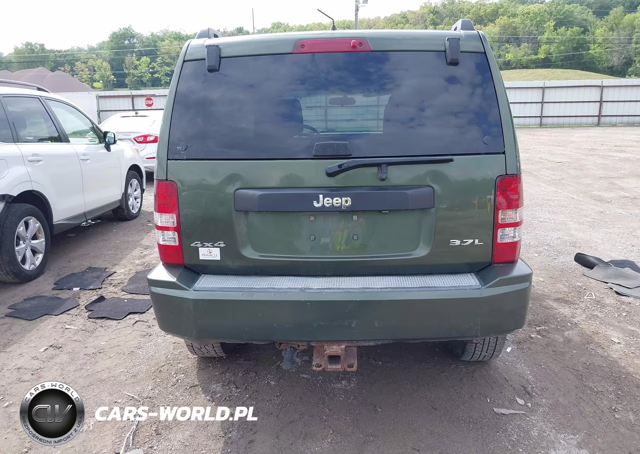 2008 Jeep Liberty Sport VIN:1J8GN28K38W193179 - 17