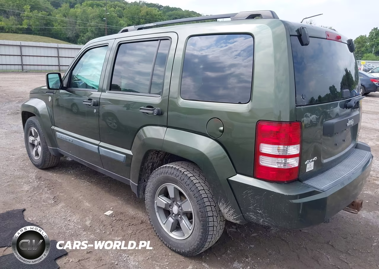 2008 Jeep Liberty Sport VIN:1J8GN28K38W193179 - 3