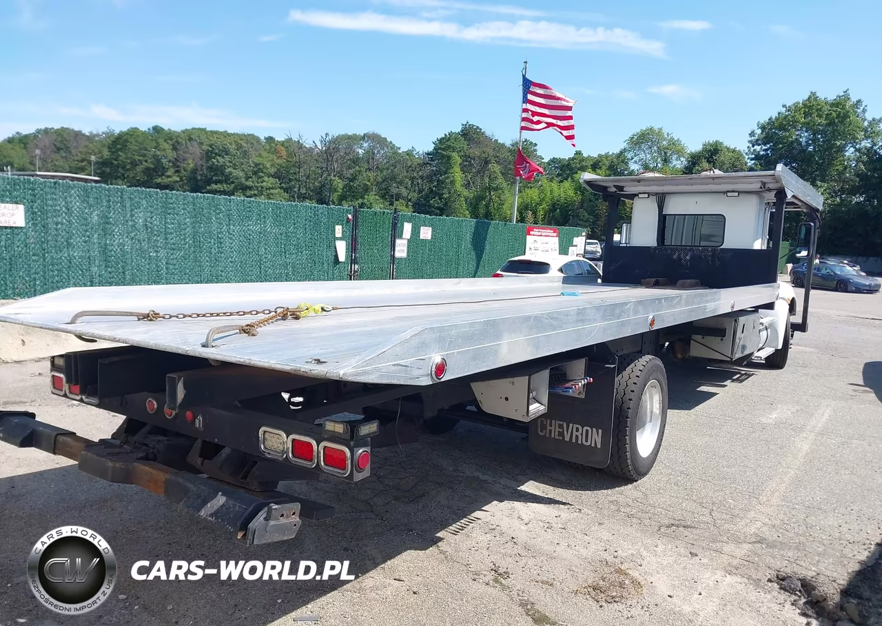 2016 Kenworth Construction T370 VIN:2NKHHJ7X9GM122355 - 4