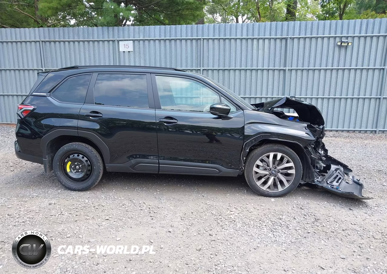 2025 Subaru Forester Touring VIN:JF2SLDTC4SH523783 - 13