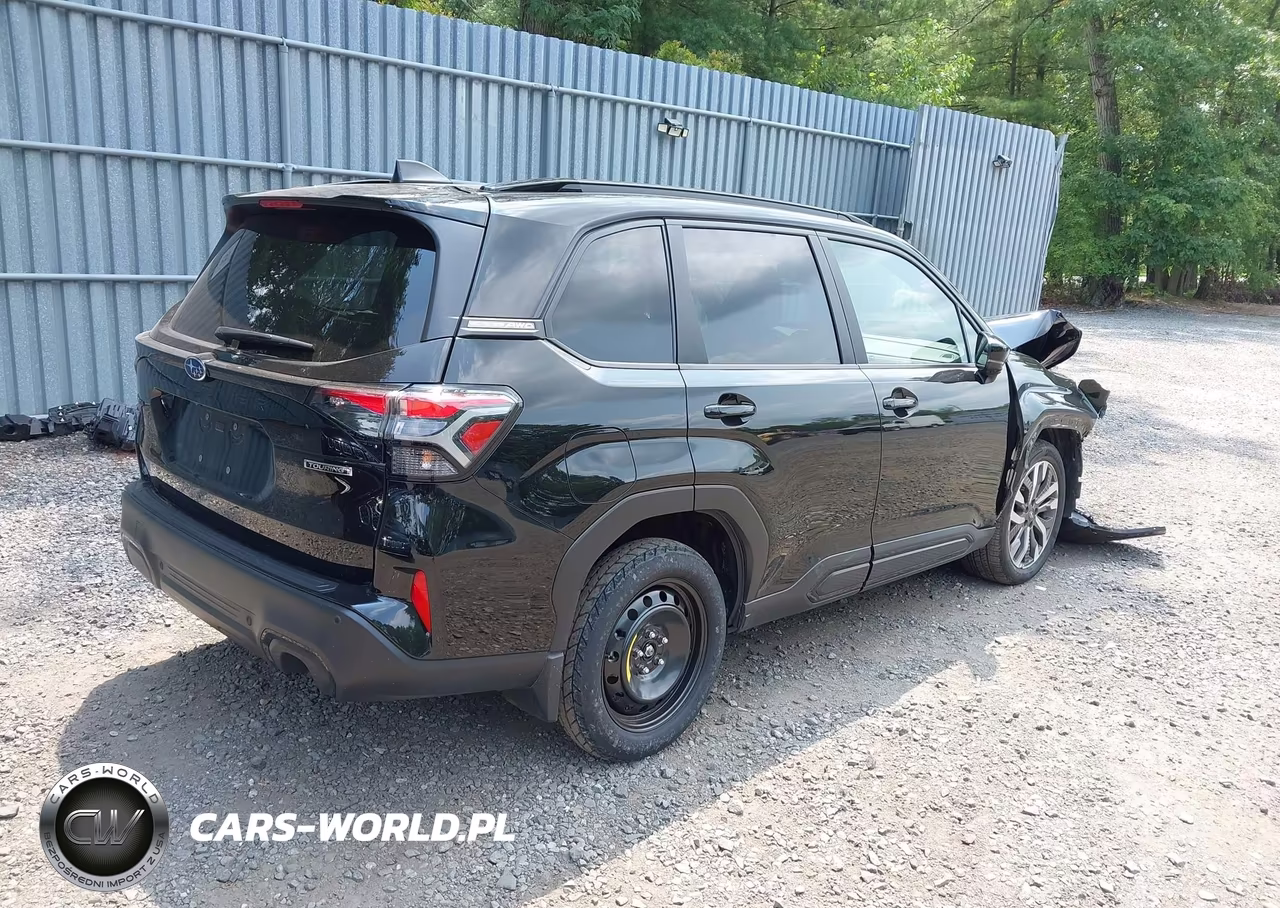 2025 Subaru Forester Touring VIN:JF2SLDTC4SH523783 - 4