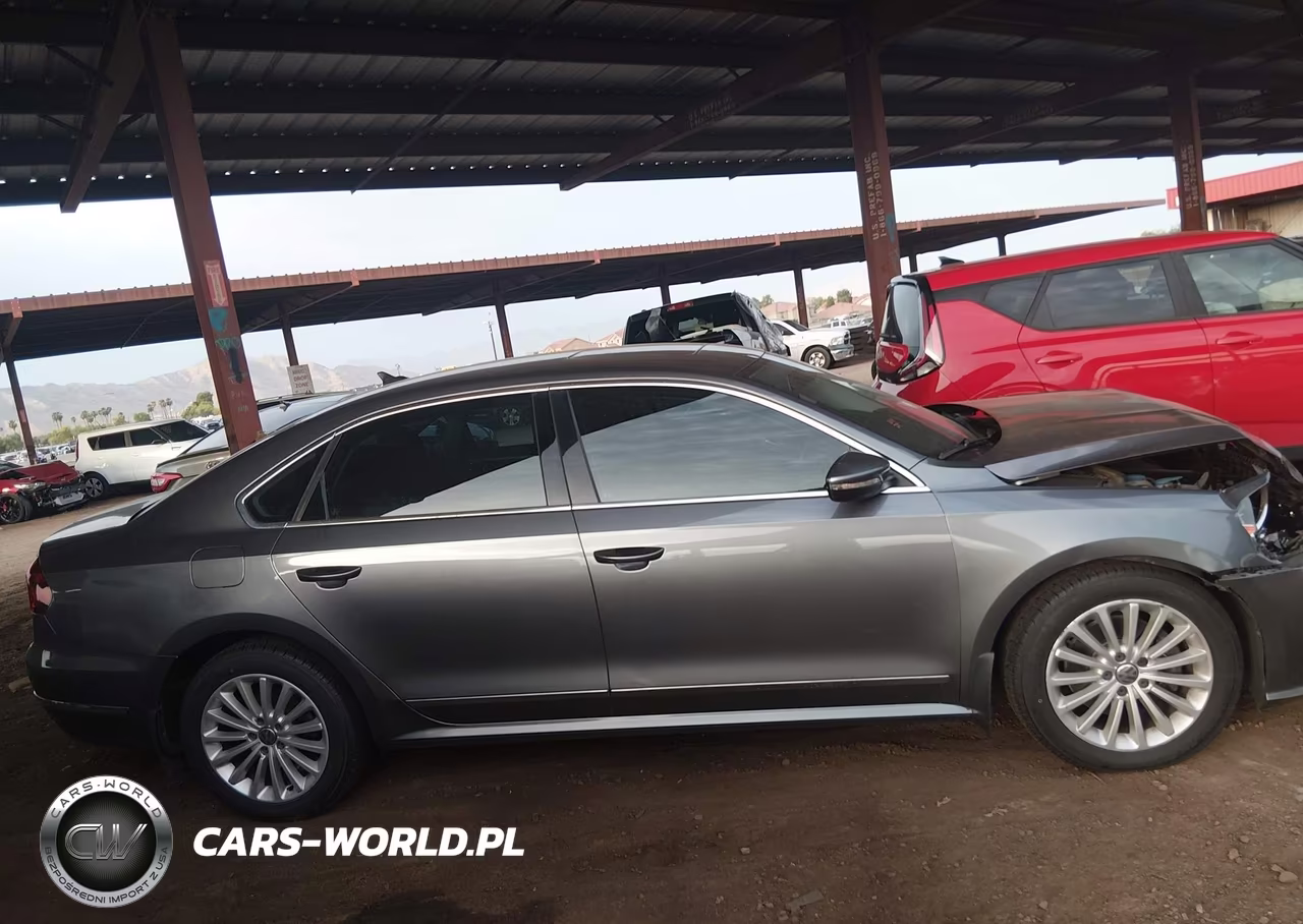2017 Volkswagen Passat 1.8T Se VIN:1VWBT7A3XHC018286 - 13