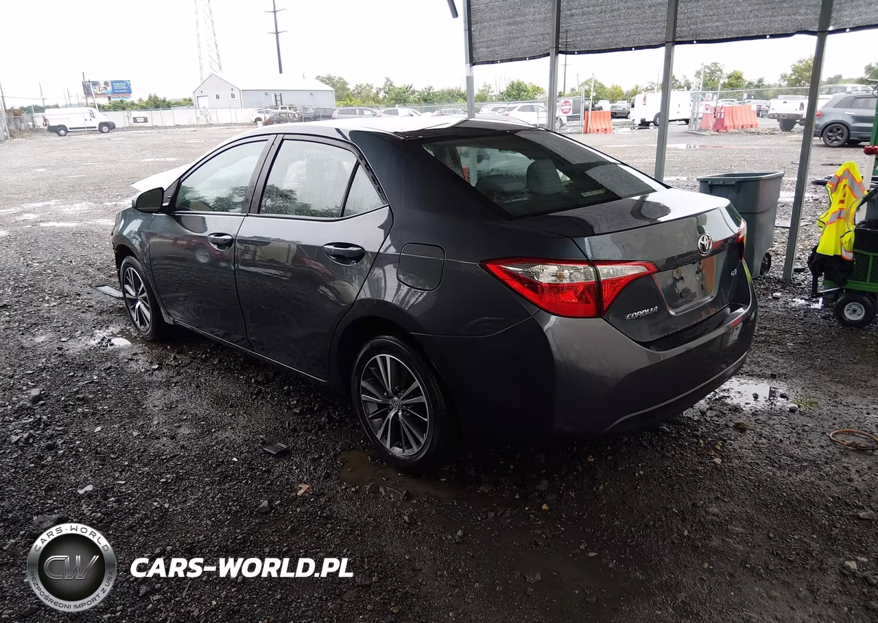 2016 Toyota Corolla Le Plus VIN:2T1BURHE1GC624262 - 3