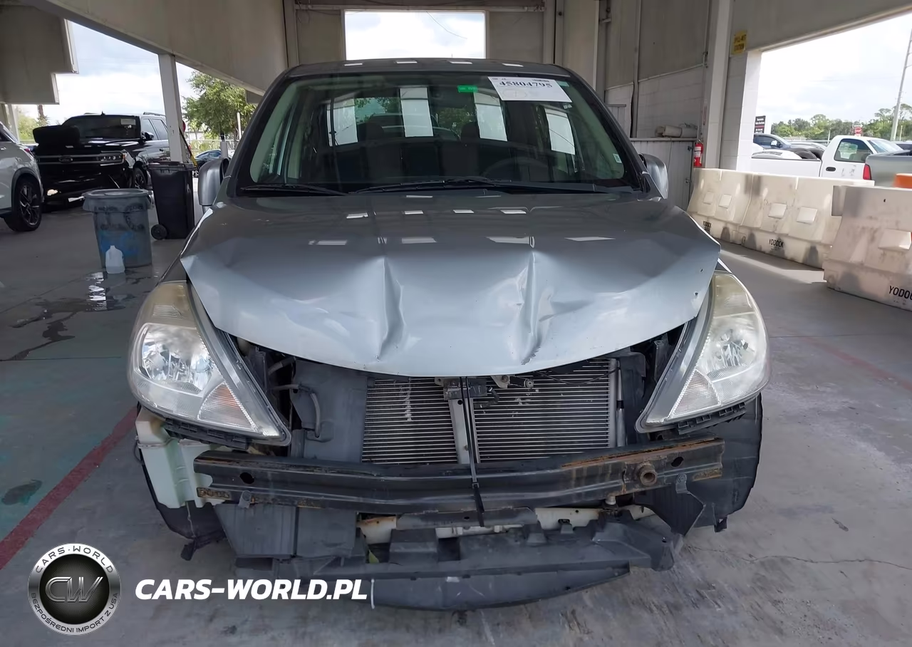 2010 Nissan Versa 1.8S VIN:3N1BC1AP3AL377530 - 13