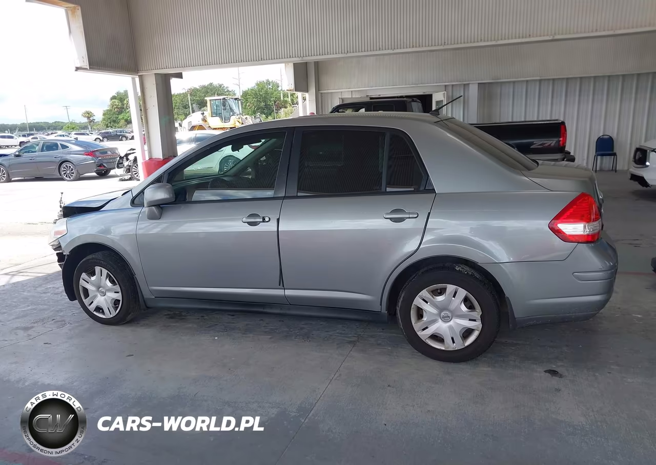2010 Nissan Versa 1.8S VIN:3N1BC1AP3AL377530 - 15