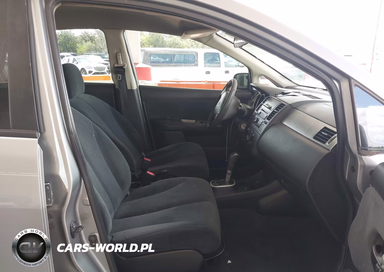 2010 Nissan Versa 1.8S VIN:3N1BC1AP3AL377530 - 5