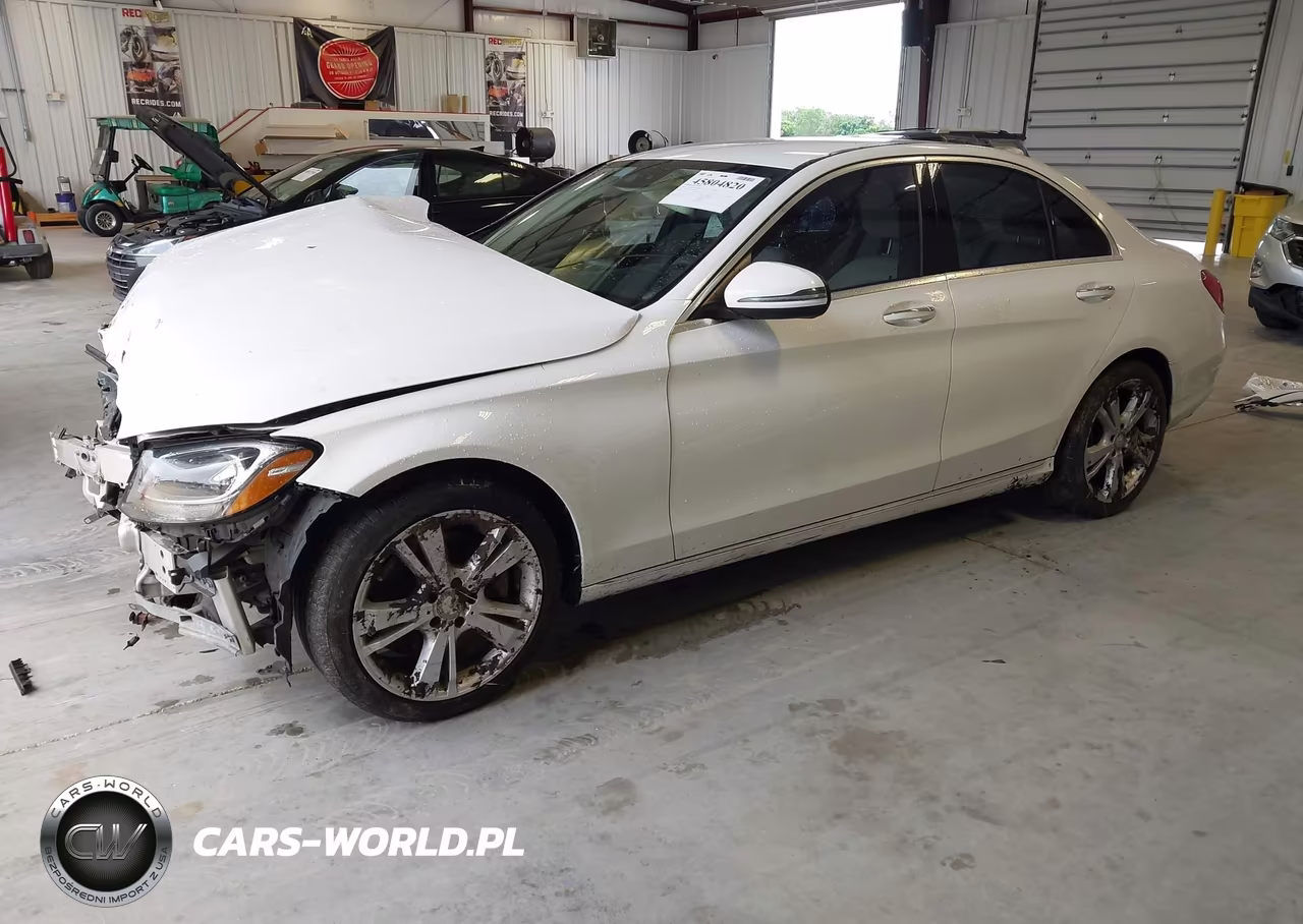 2016 Mercedes-Benz C 300 VIN:55SWF4JB6GU128026 - 2
