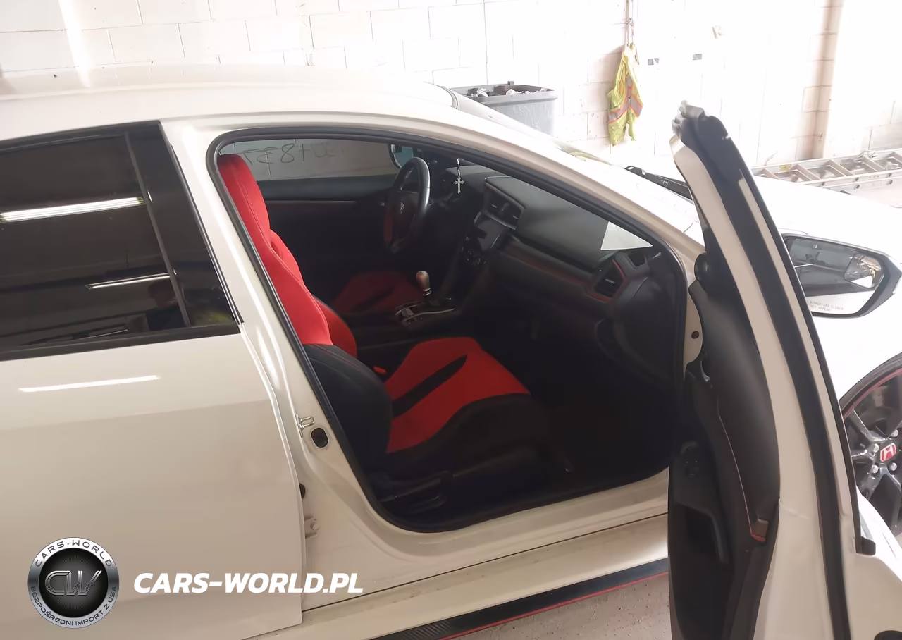 2019 Honda Civic Type R Touring VIN:SHHFK8G77KU202021 - 5