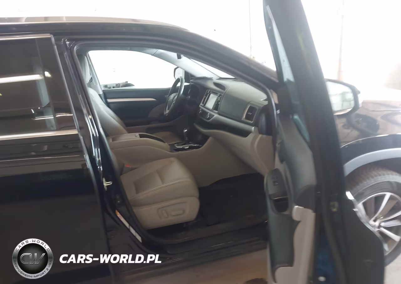 2019 Toyota Highlander Xle VIN:5TDJZRFH8KS951350 - 5