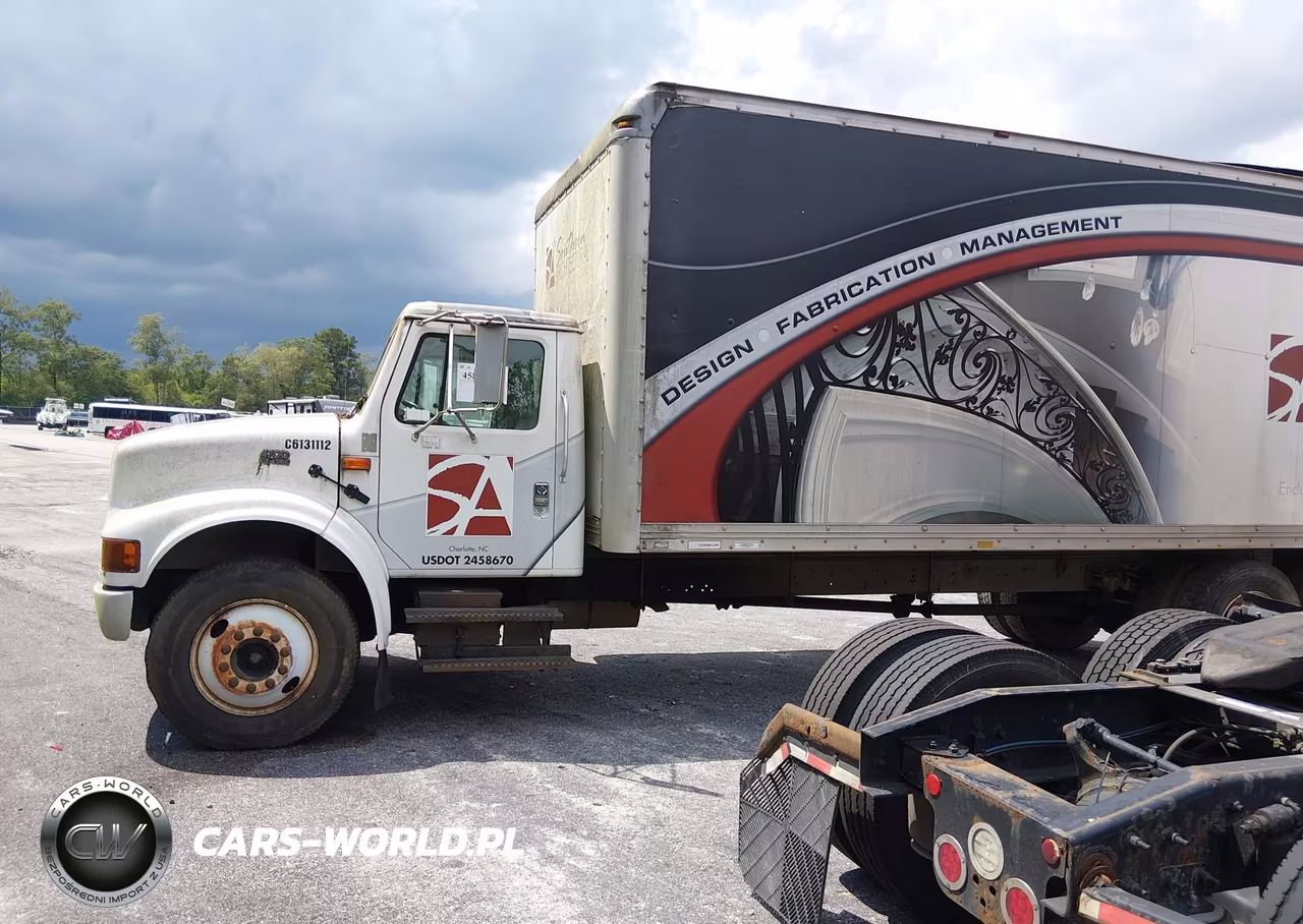 2001 International 4000 4700 VIN:1HTSCAAM51H379347 - 2