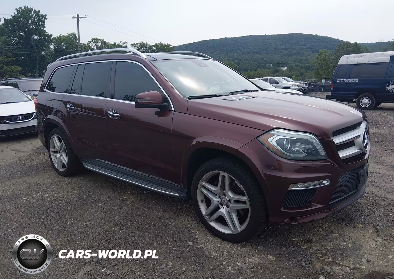 2015 Mercedes-Benz Gl 550 4Matic – zdjęcie 1 z 11