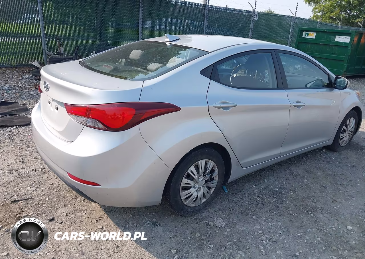 2016 Hyundai Elantra Se VIN:KMHDH4AE7GU531190 - 4