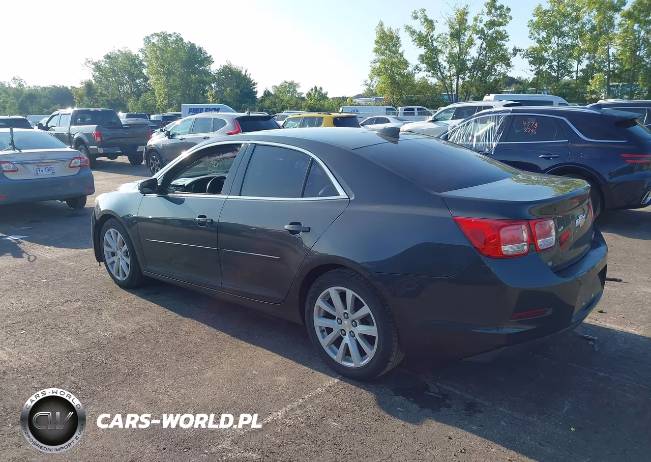 2015 Chevrolet Malibu 2Lt VIN:1G11D5SL2FF234829 - 3