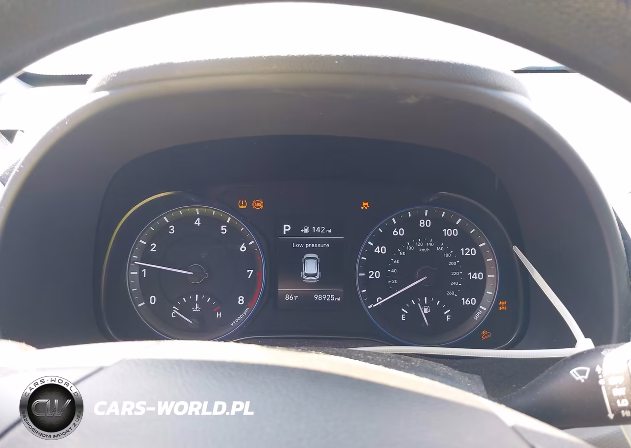 2018 Hyundai Kona Se VIN:KM8K1CAA9JU158194 - 7