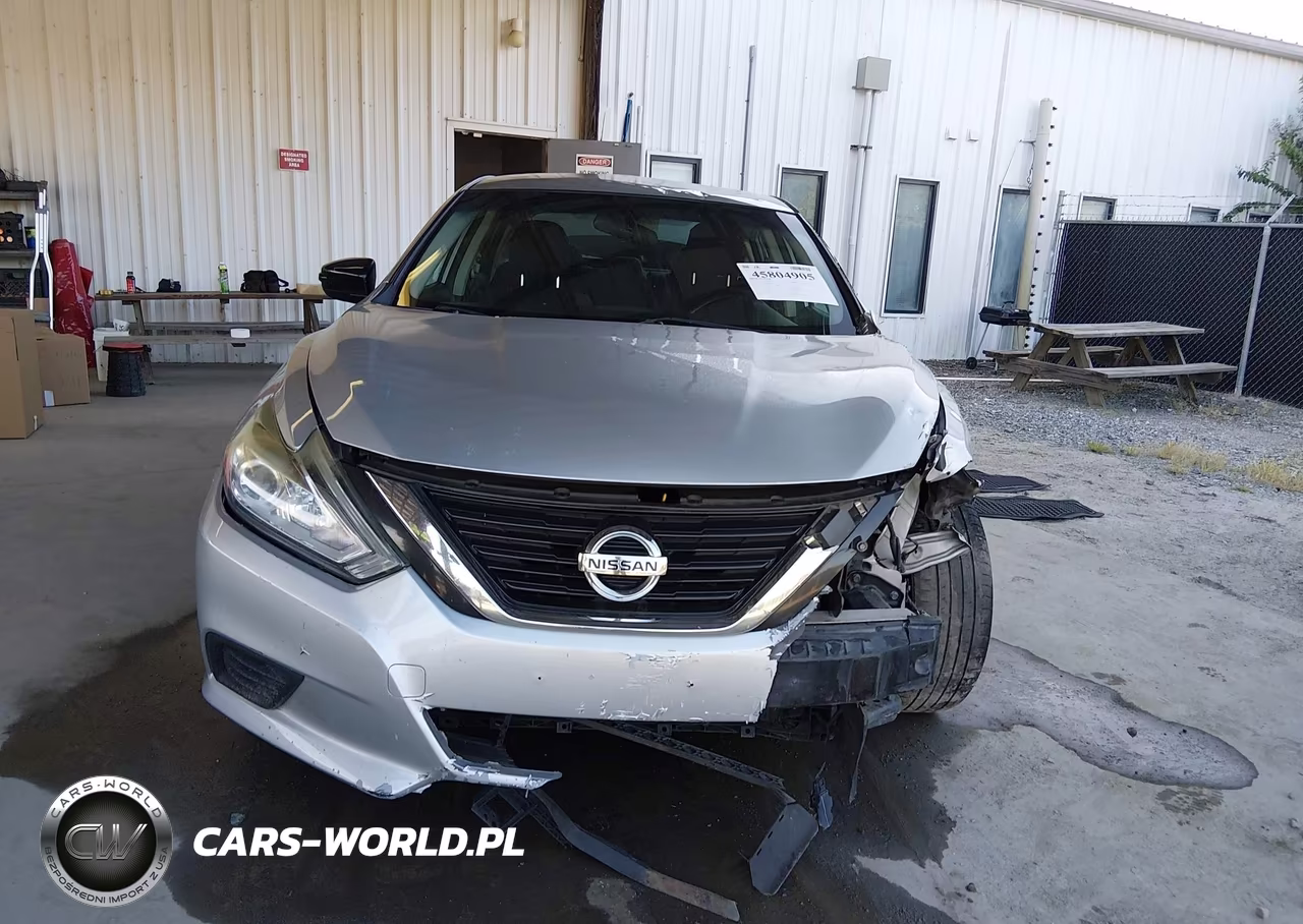 2017 Nissan Altima 2.5 S VIN:1N4AL3AP4HN340023 - 11