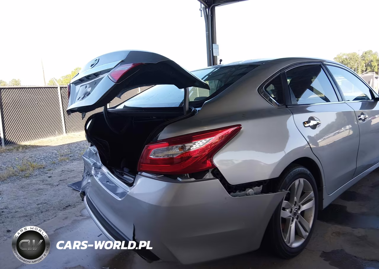 2017 Nissan Altima 2.5 S VIN:1N4AL3AP4HN340023 - 6