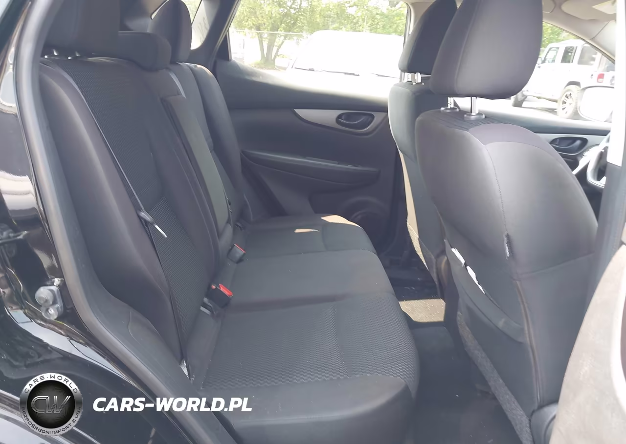 2018 Nissan Rogue Sport S VIN:JN1BJ1CP5JW180212 - 8
