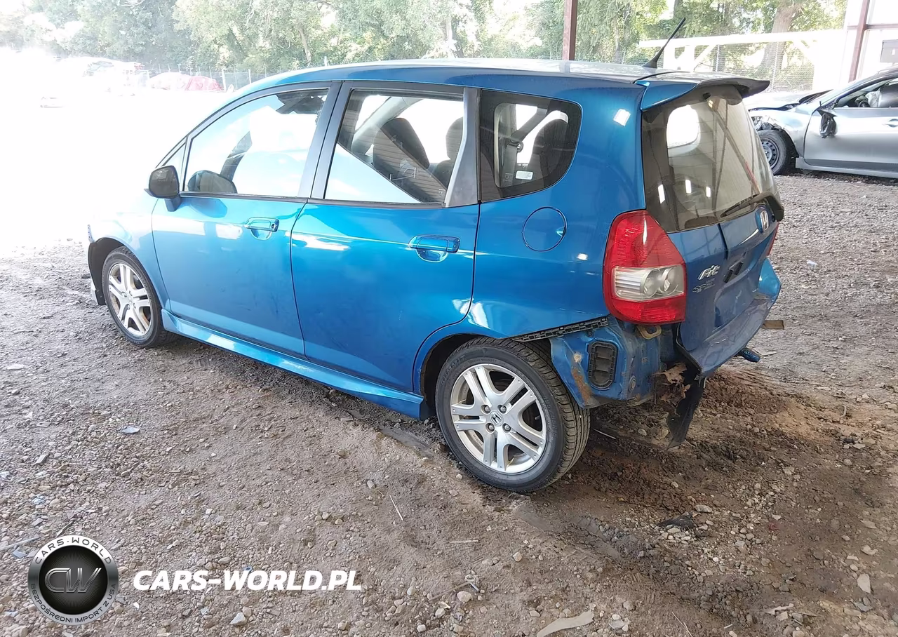 2008 Honda Fit Sport VIN:JHMGD37688S045782 - 3