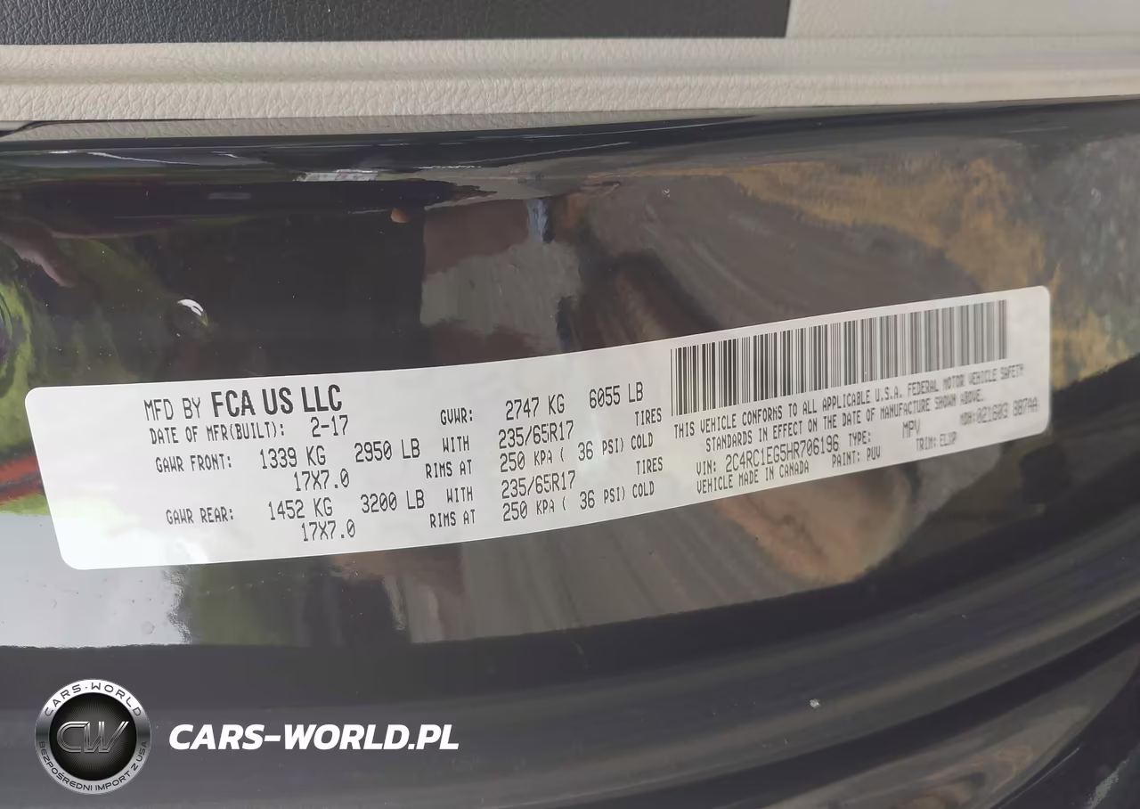 2017 Chrysler Pacifica Touring-L Plus VIN:2C4RC1EG5HR706196 - 9
