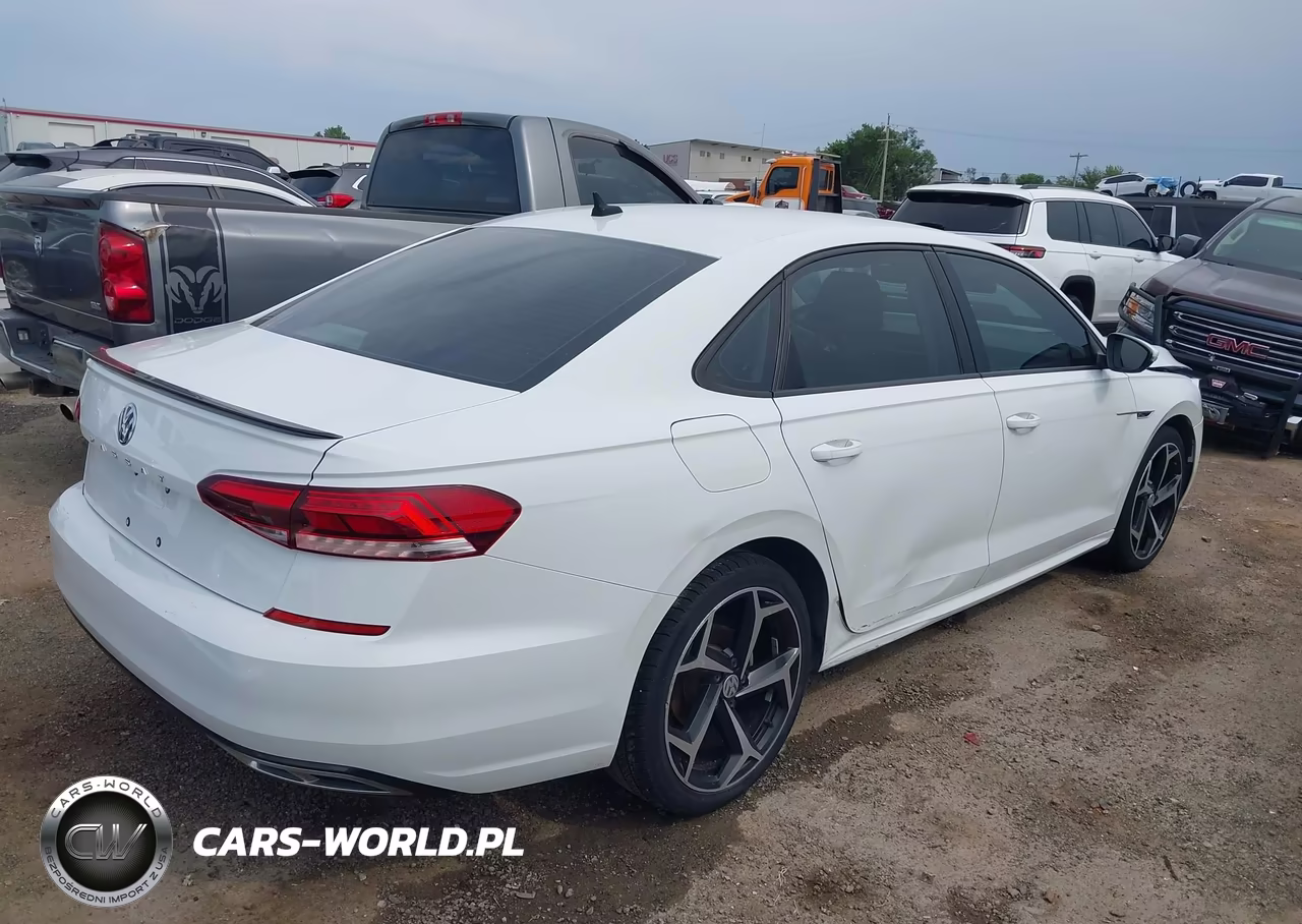 2020 Volkswagen Passat 2.0T R-Line VIN:1VWMA7A35LC016890 - 4