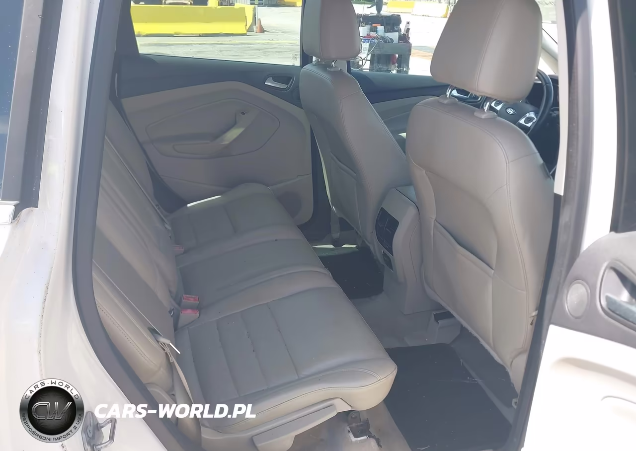 2013 Ford C-Max Hybrid Sel VIN:1FADP5BU7DL505263 - 8