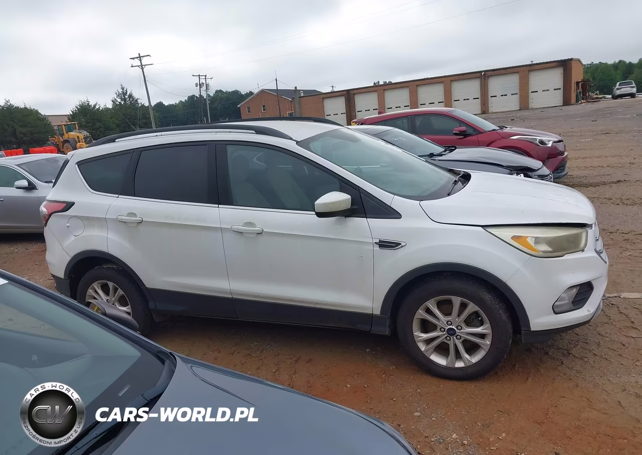 2018 Ford Escape Se VIN:1FMCU0GD4JUC10715 - 13