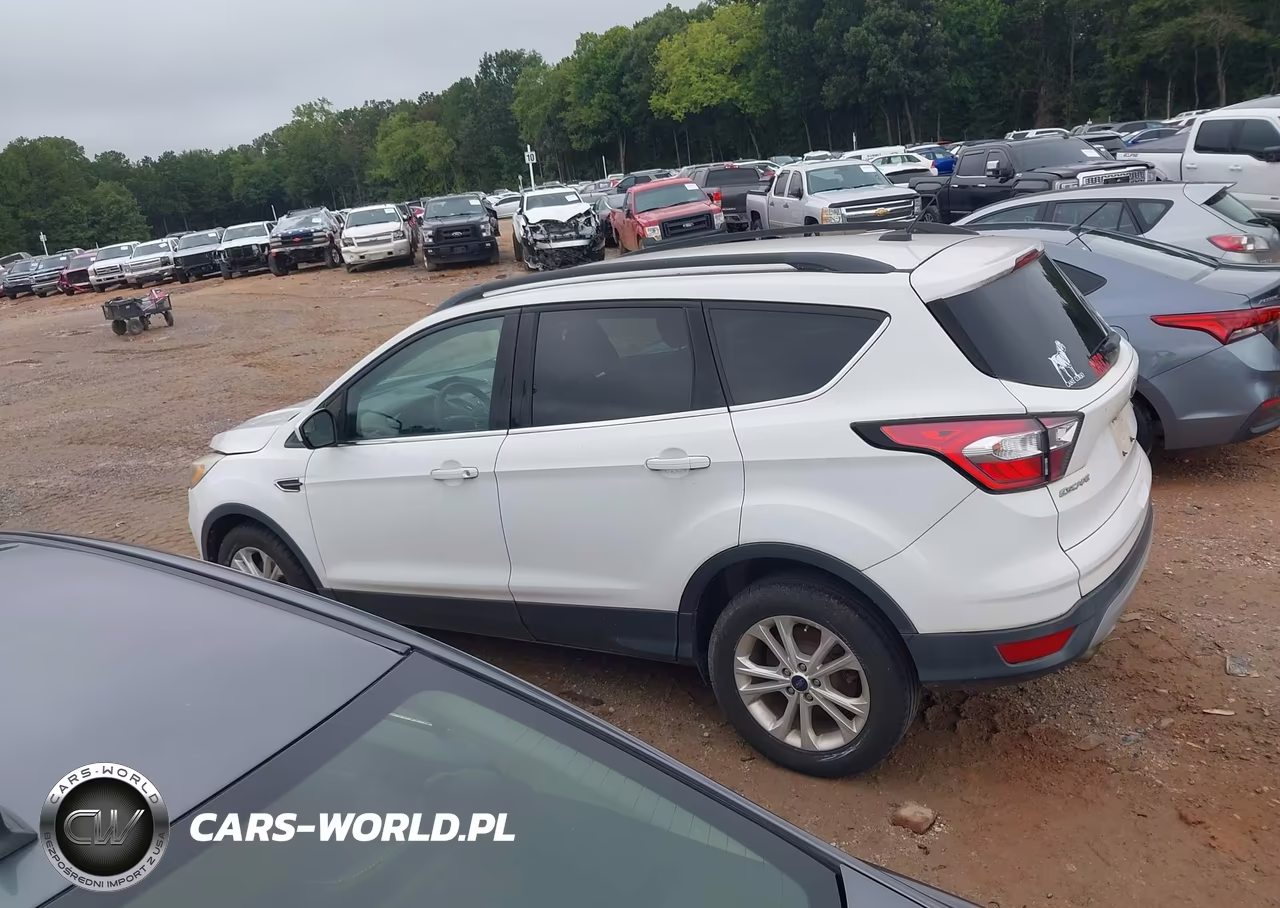 2018 Ford Escape Se VIN:1FMCU0GD4JUC10715 - 14