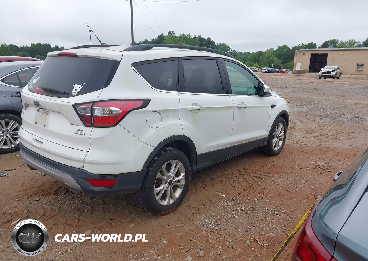 2018 Ford Escape Se VIN:1FMCU0GD4JUC10715 - 4