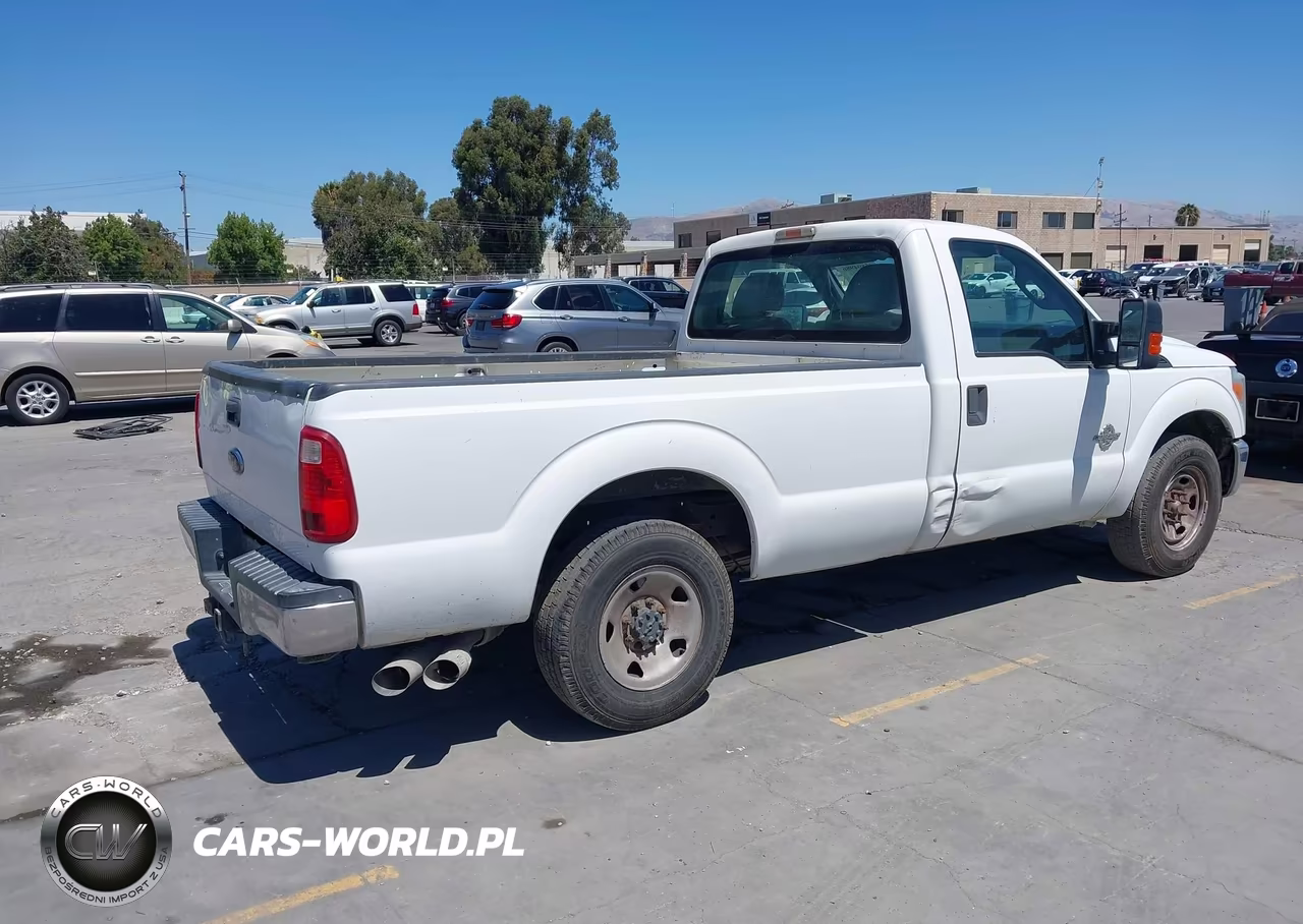 2012 Ford F-350 Xl VIN:1FTRF3AT6CED00343 - 4