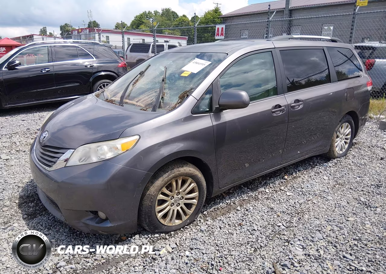 2011 Toyota Sienna Xle V6 VIN:5TDYK3DC2BS171707 - 2