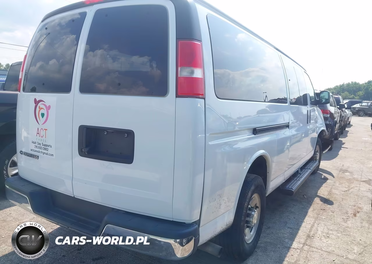 2019 Chevrolet Express 3500 Lt VIN:1GAZGPFG0K1283103 - 4