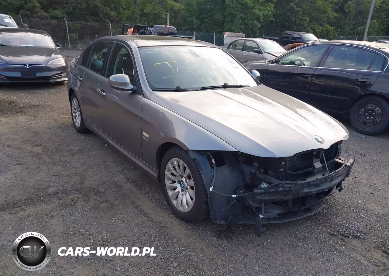 2009 BMW 328I xDrive – zdjęcie 1 z 12