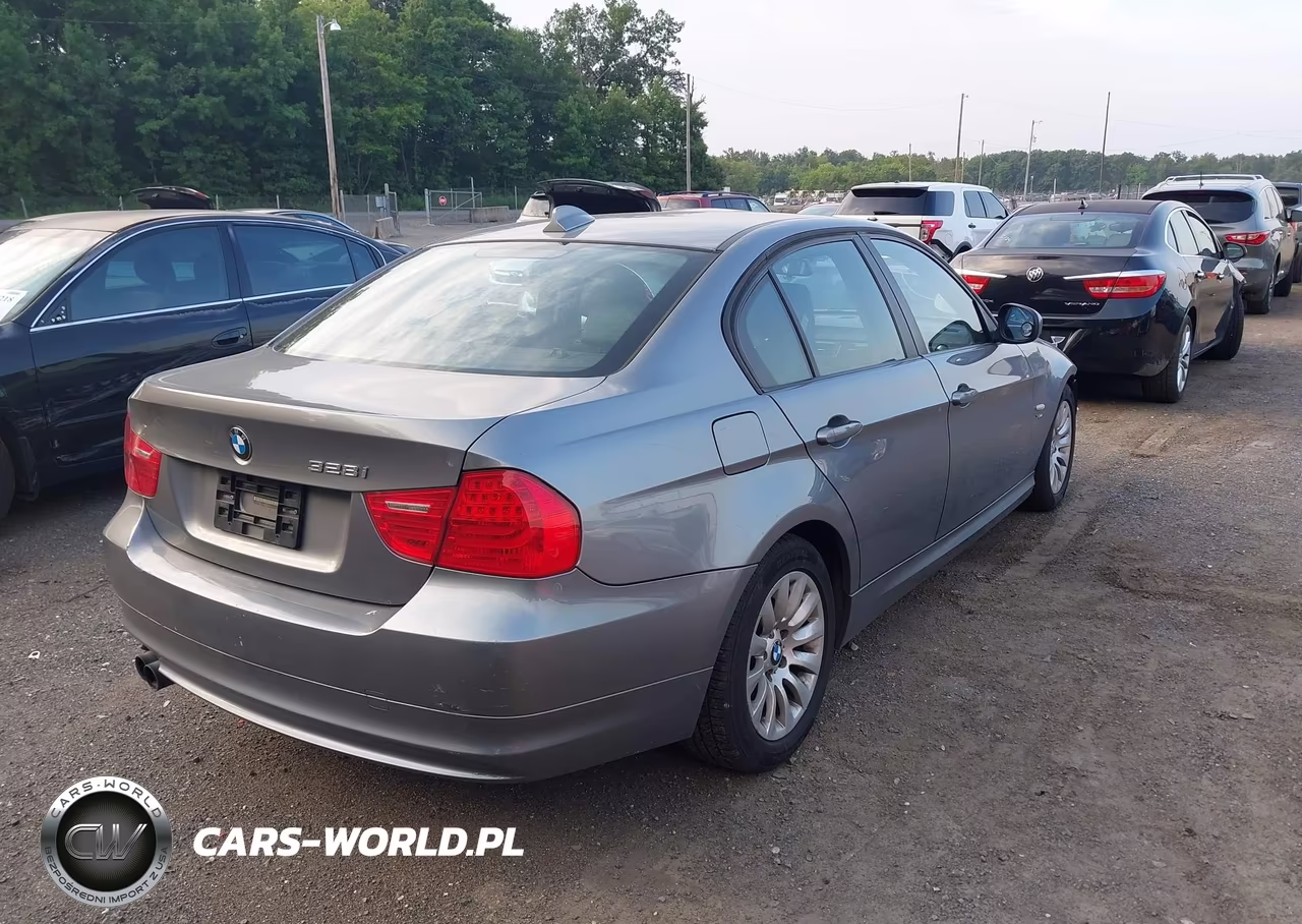 2009 BMW 328I xDrive VIN:WBAPK53529A645038 - 4