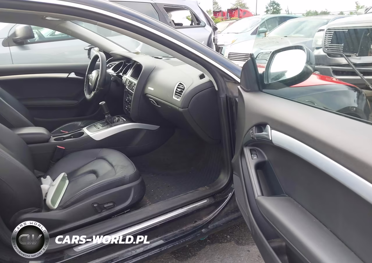 2012 Audi A5 2.0T Premium VIN:WAUGFAFR1CA004837 - 5