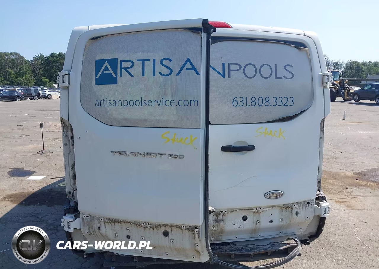 2015 Ford Transit-250 VIN:1FTNR1ZM0FKA65757 - 17