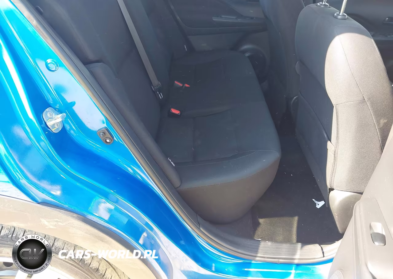 2023 Nissan Kicks S VIN:3N1CP5BVXPL468123 - 8