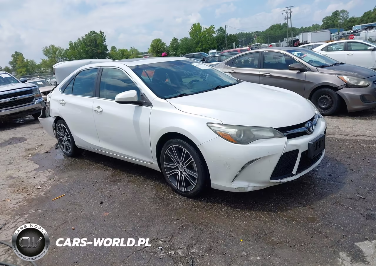 2016 Toyota Camry Se – zdjęcie 1 z 16