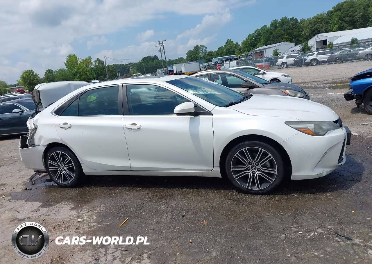 2016 Toyota Camry Se VIN:4T1BF1FK7GU195082 - 13
