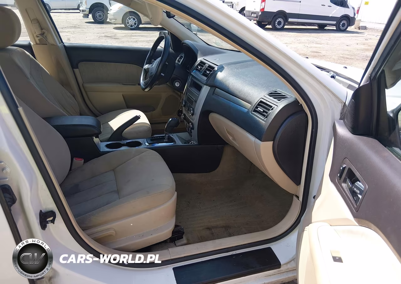 2010 Mercury Milan VIN:3MEHM0HA1AR665736 - 5