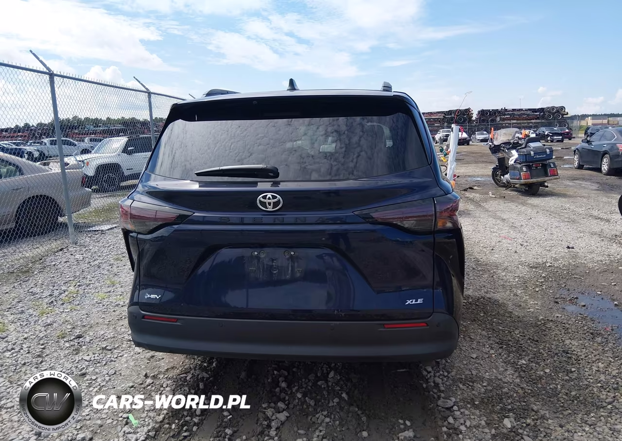 2026 Toyota Sienna Xle VIN:5TDYRKECXTS293673 - 17